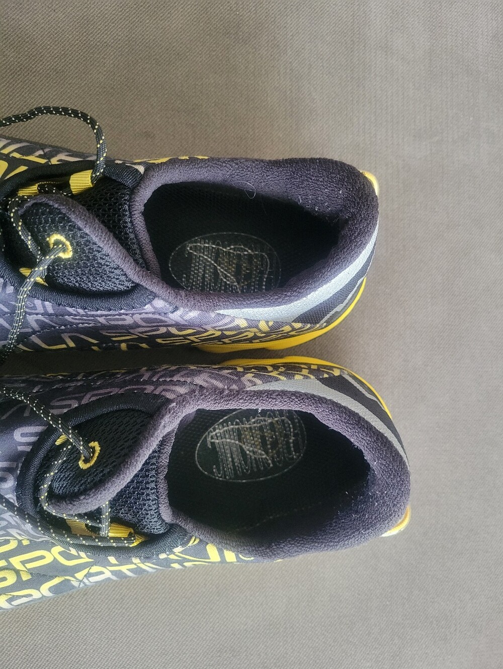 La Sportiva Men's Vertical K Trail Running Shoe,Black/Yellow Sz 13 - Picture 8 of 8